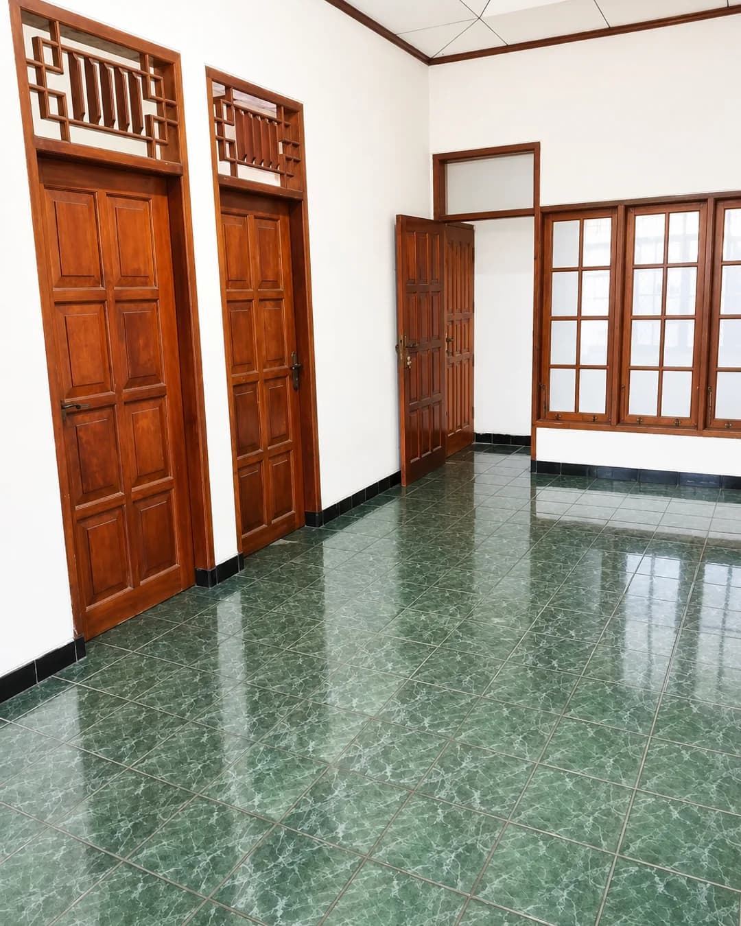 Foto 3 Rumah Dijual di Kedawung di Kedawung