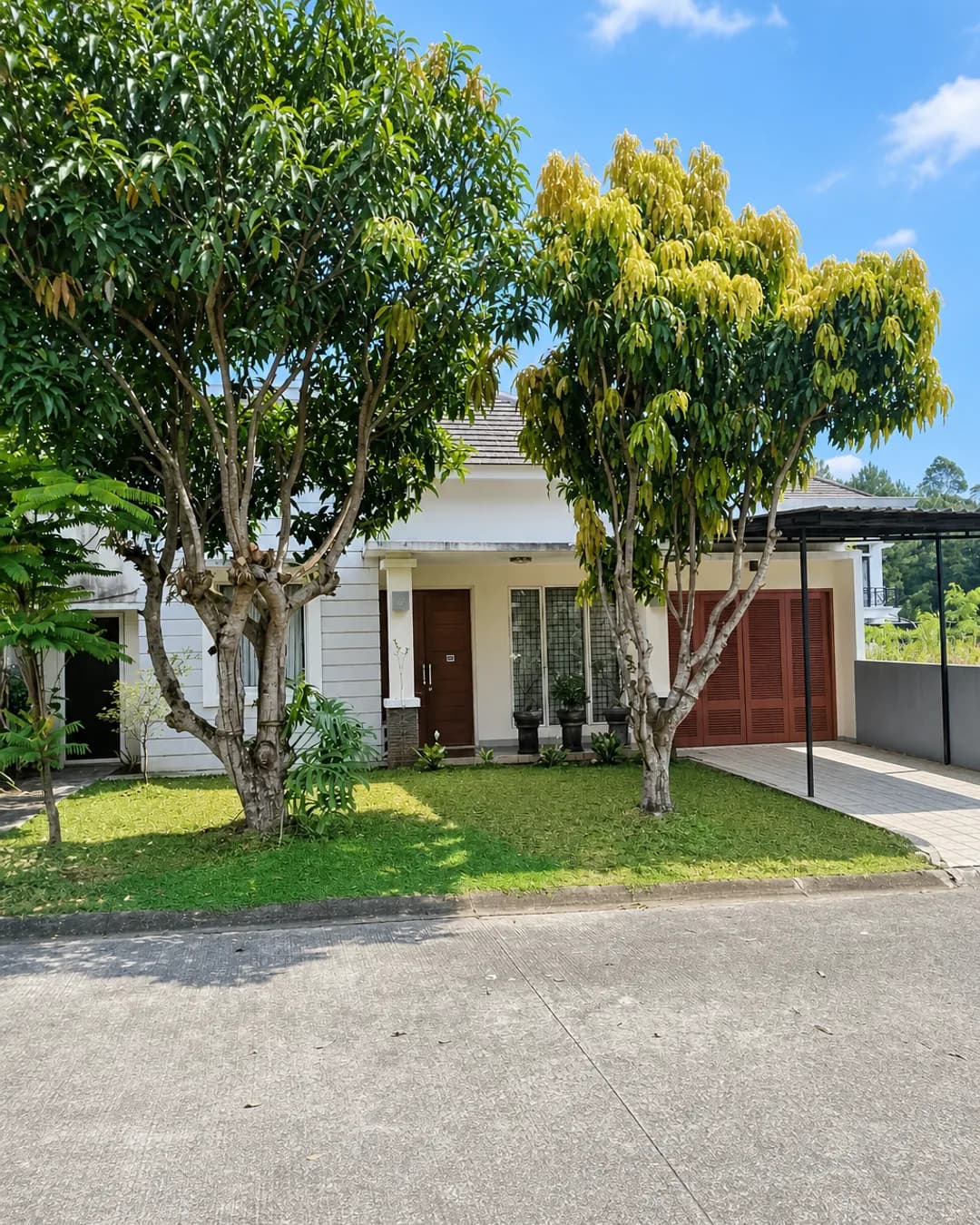 Foto 2 Rumah Dijual di Sentul City di Babakan Madang