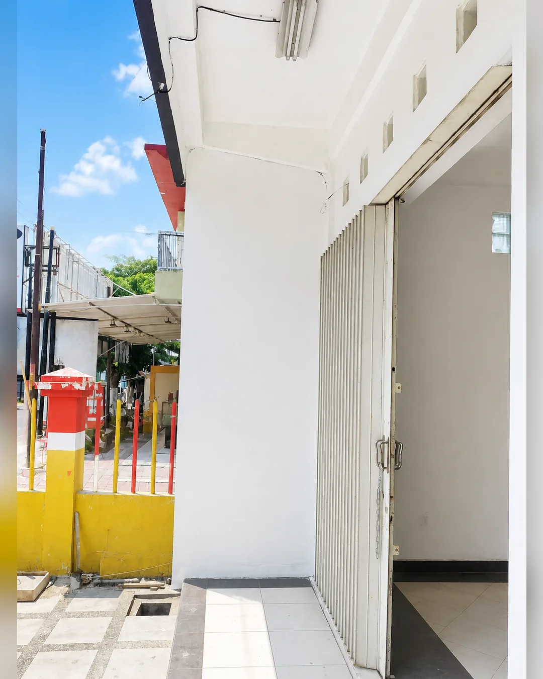 Foto 2 Ruko 2 Lantai Dijual di Manisrejo, Kota Madiun di Taman