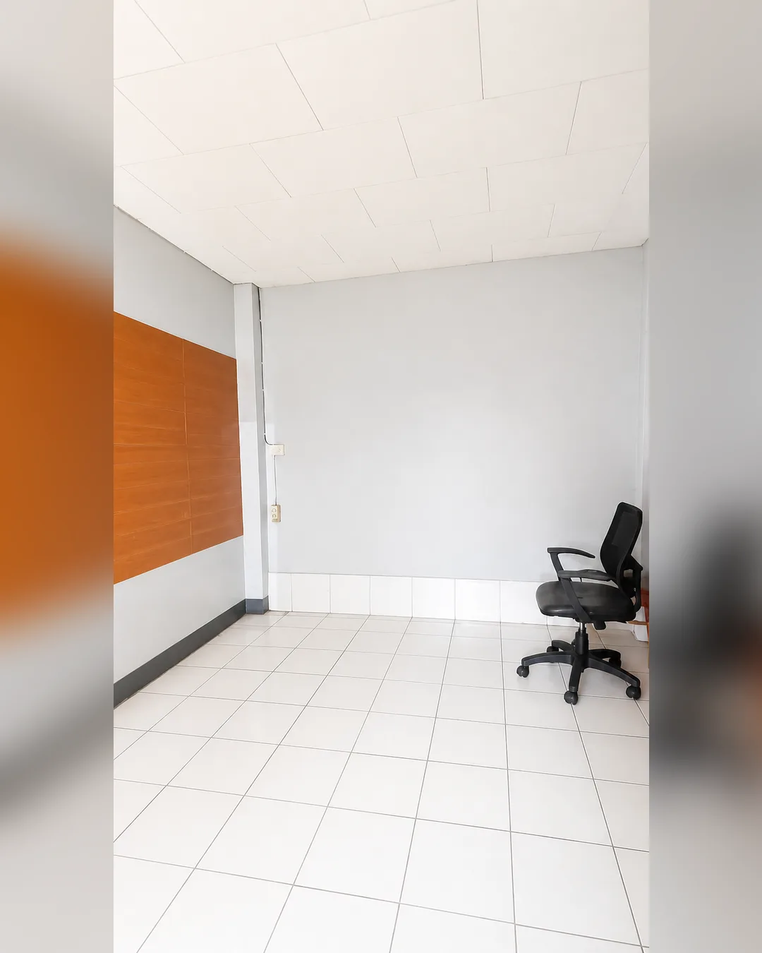 Foto 3 Kantor Dijual di Jl. Soekarno Hatta, Bandung di Regol