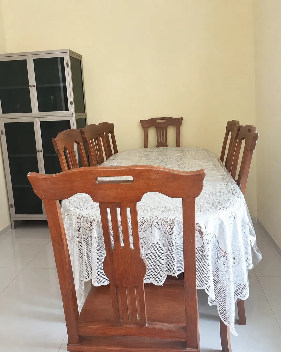 Foto 4 Rumah Dijual di Karang Tengah di Karang Tengah