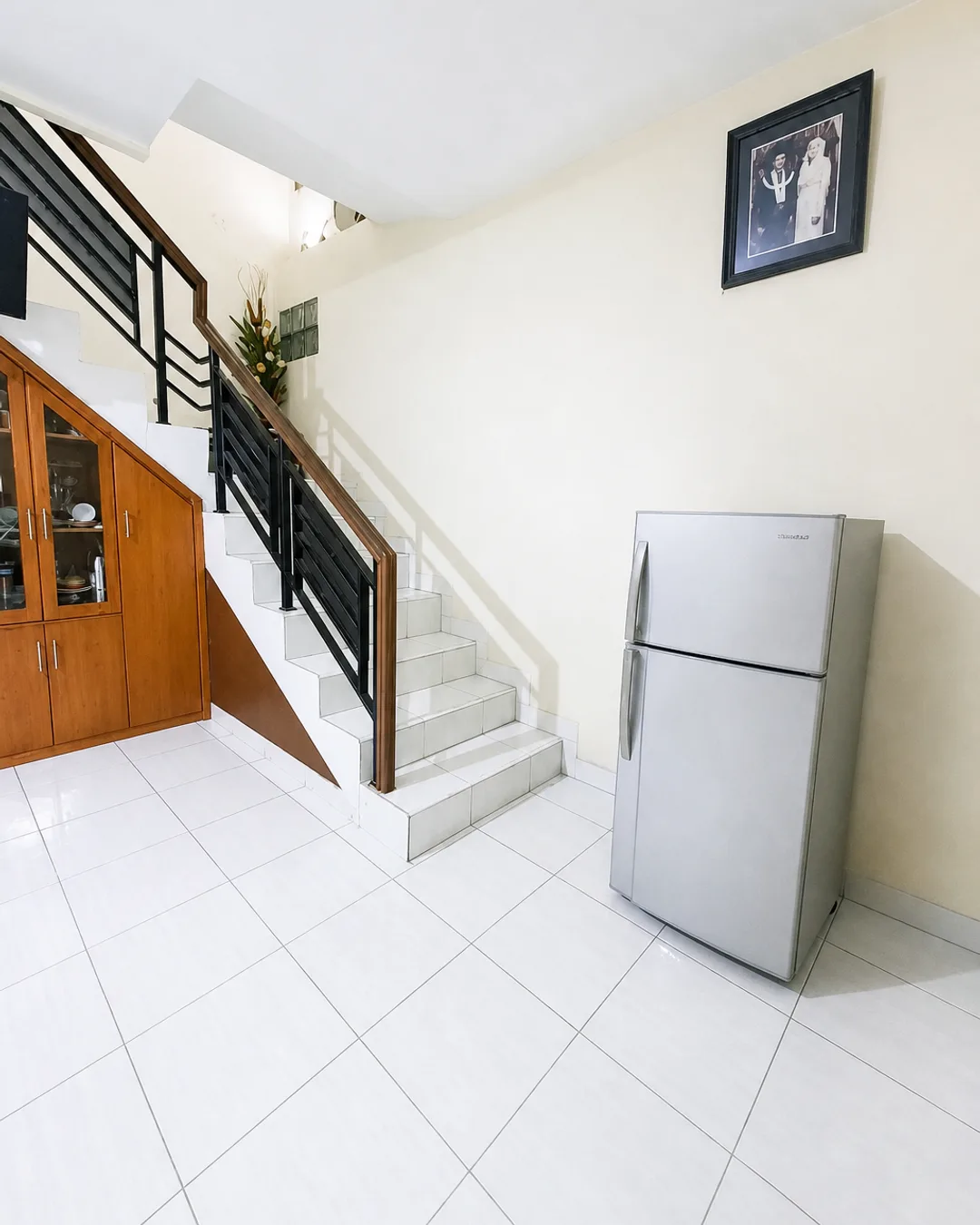 Foto 4 Rumah Dijual di Mustikajaya di Mustikajaya