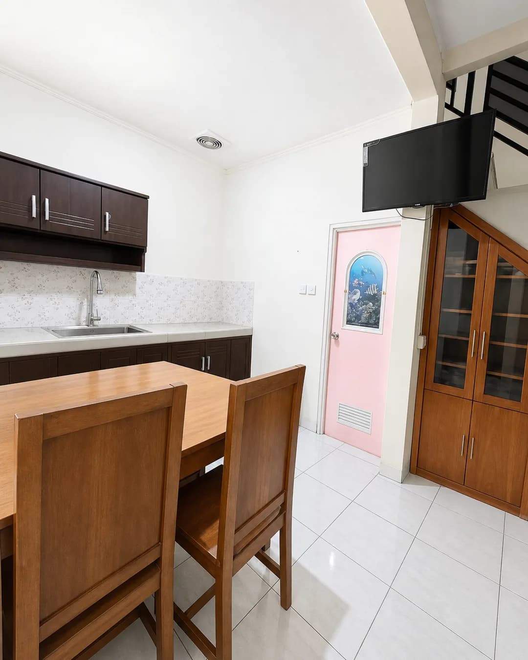 Foto 5 Rumah Dijual di Mustikajaya di Mustikajaya
