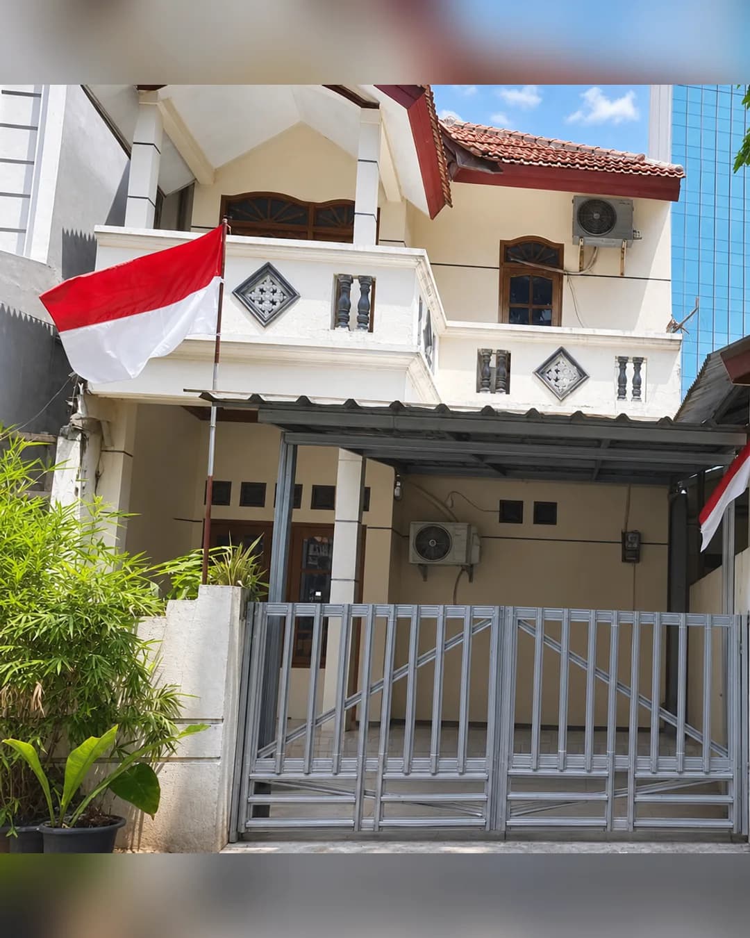 Foto utama Rumah Dijual di Kebon kosong di Kebon kosong