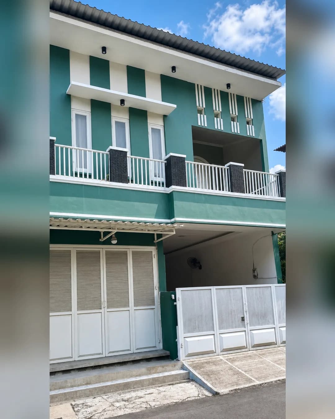 Foto utama Rumah Dijual di Simprug Poris di Batu Ceper