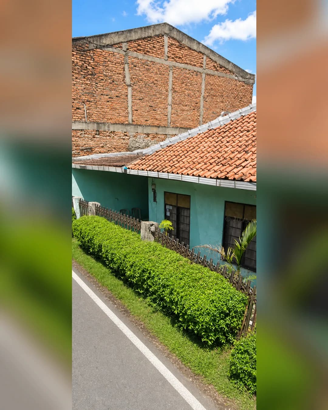Foto utama Dijual Tanah Komersial + Bangunan Rumah di Pondok Bambu, Duren Sawit di Duren Sawit