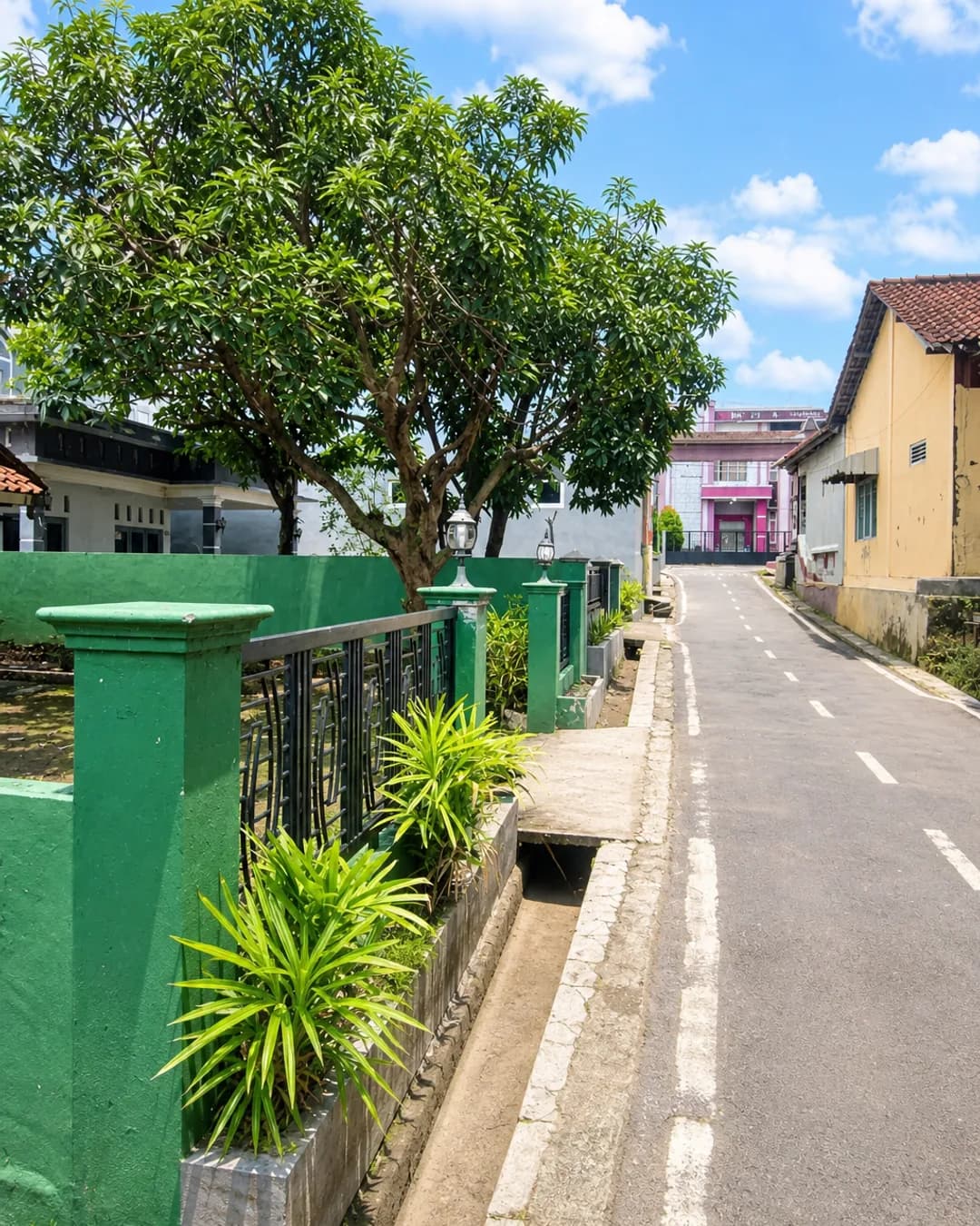 Foto 3 Rumah Dijual di Slawi di Slawi