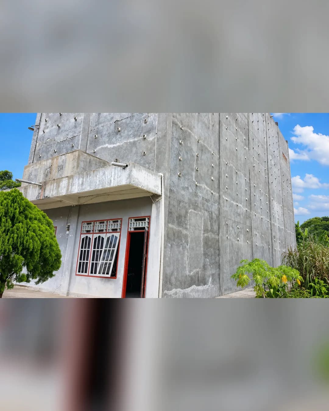 Foto utama Gedung Dijual di Sungai Serut di Sungai Serut