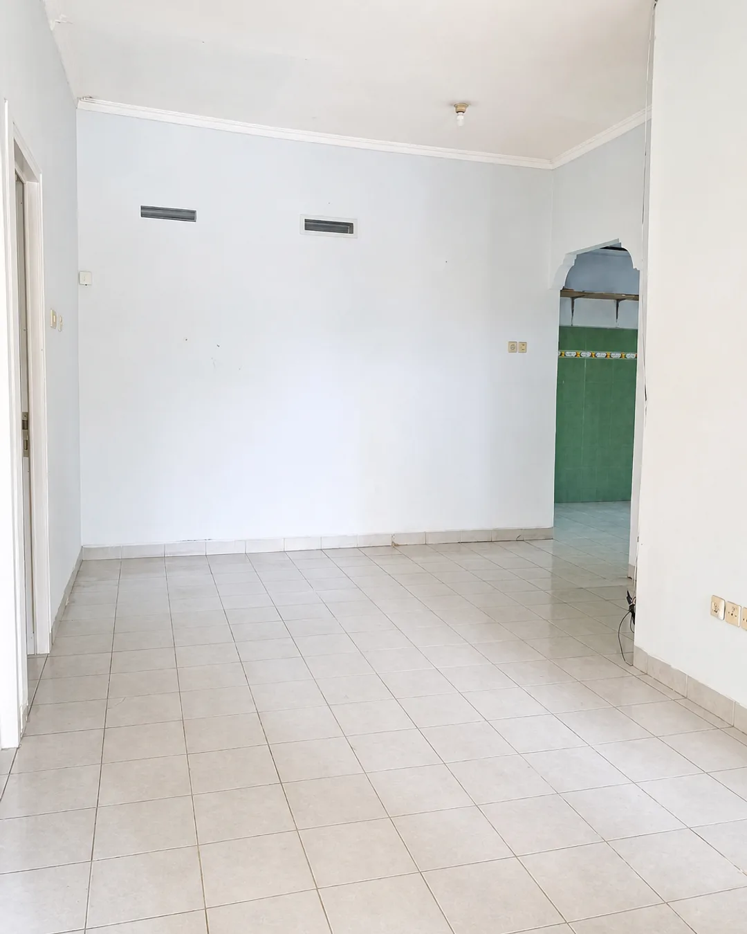 Foto 2 Rumah Dijual di Cipayung di Cipayung