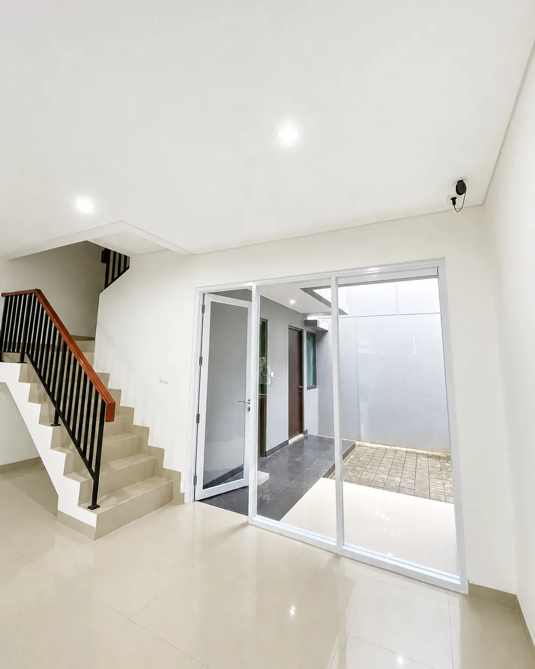 Foto 3 Rumah Dijual di Biringkanaya