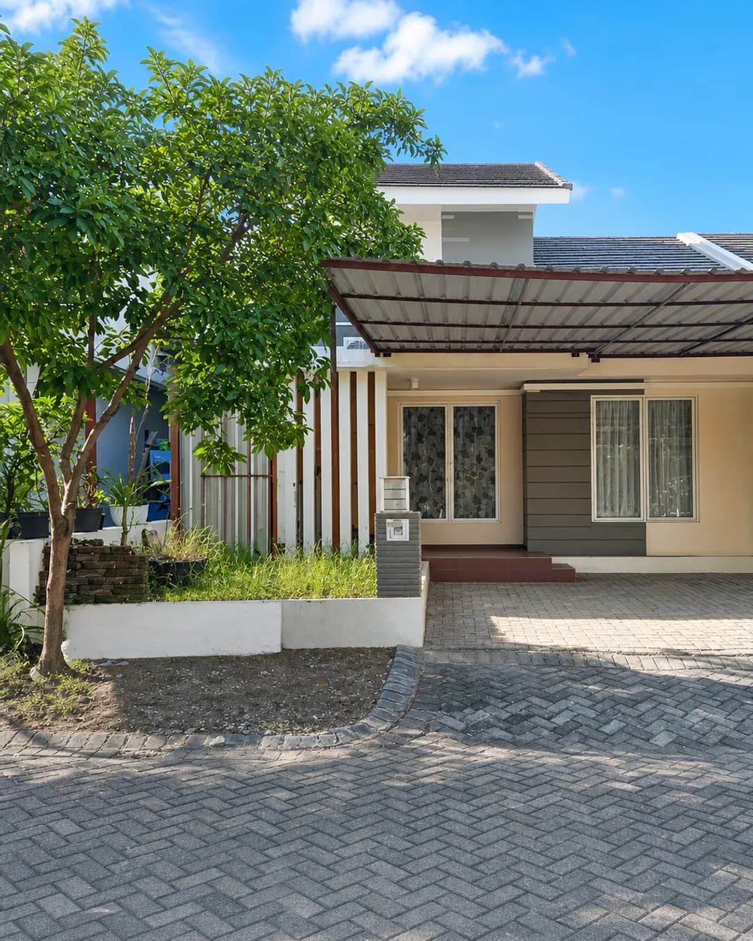 Foto 2 Rumah Dijual di Menganti di Menganti