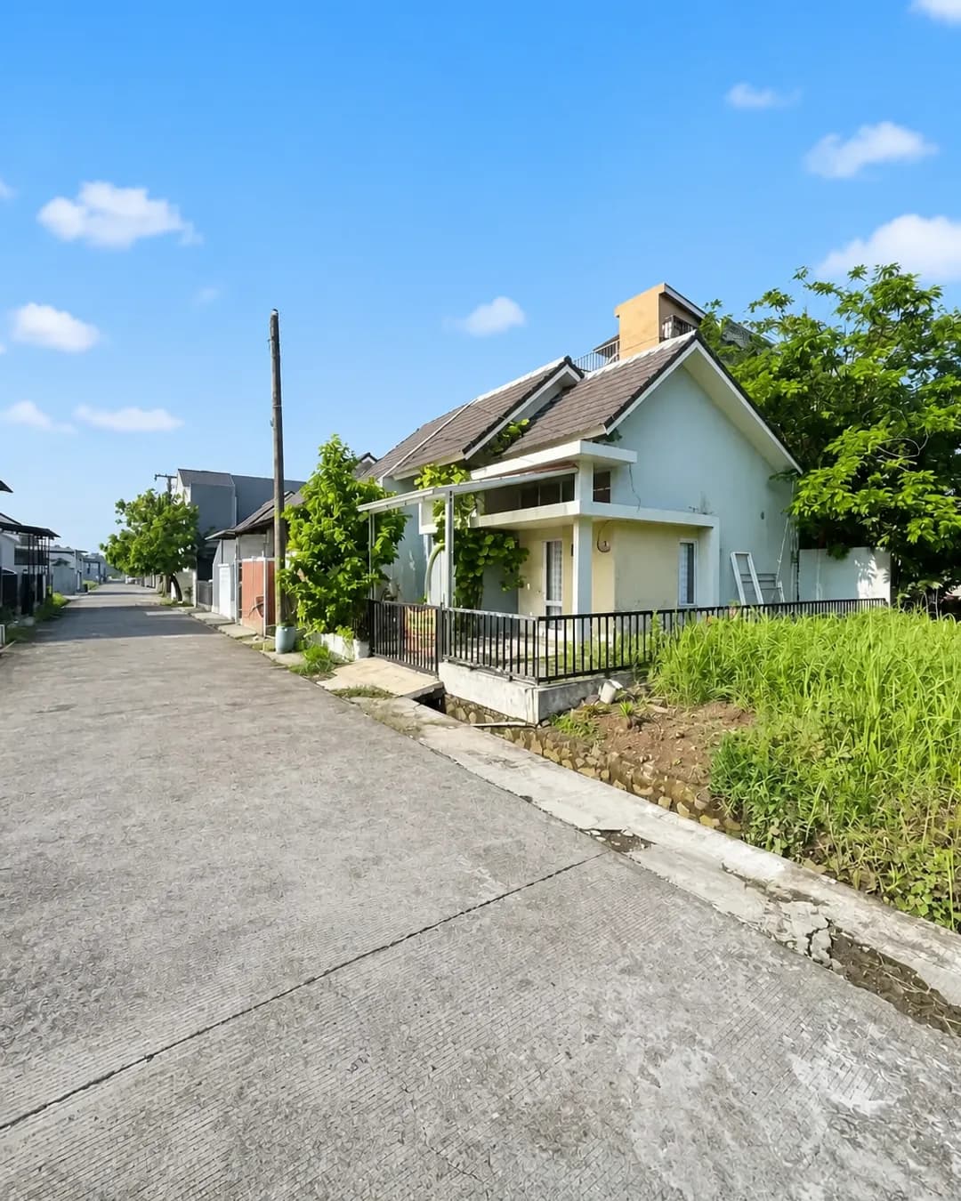 Foto 3 Rumah Dijual di Setu di Setu