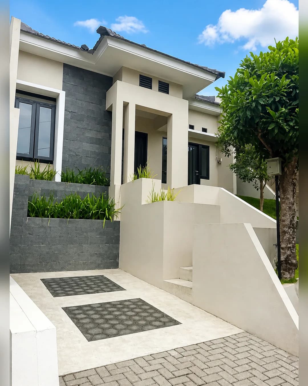 Foto 2 Rumah Dijual di Karangploso di Karangploso