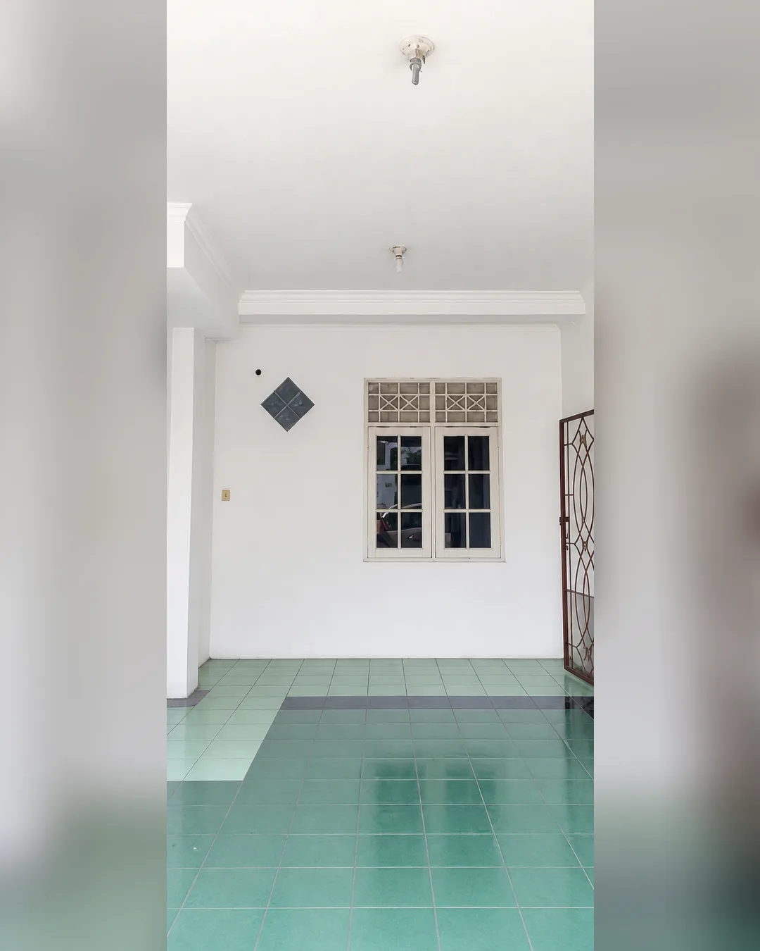 Foto 2 Rumah Dijual di Grogol di Grogol