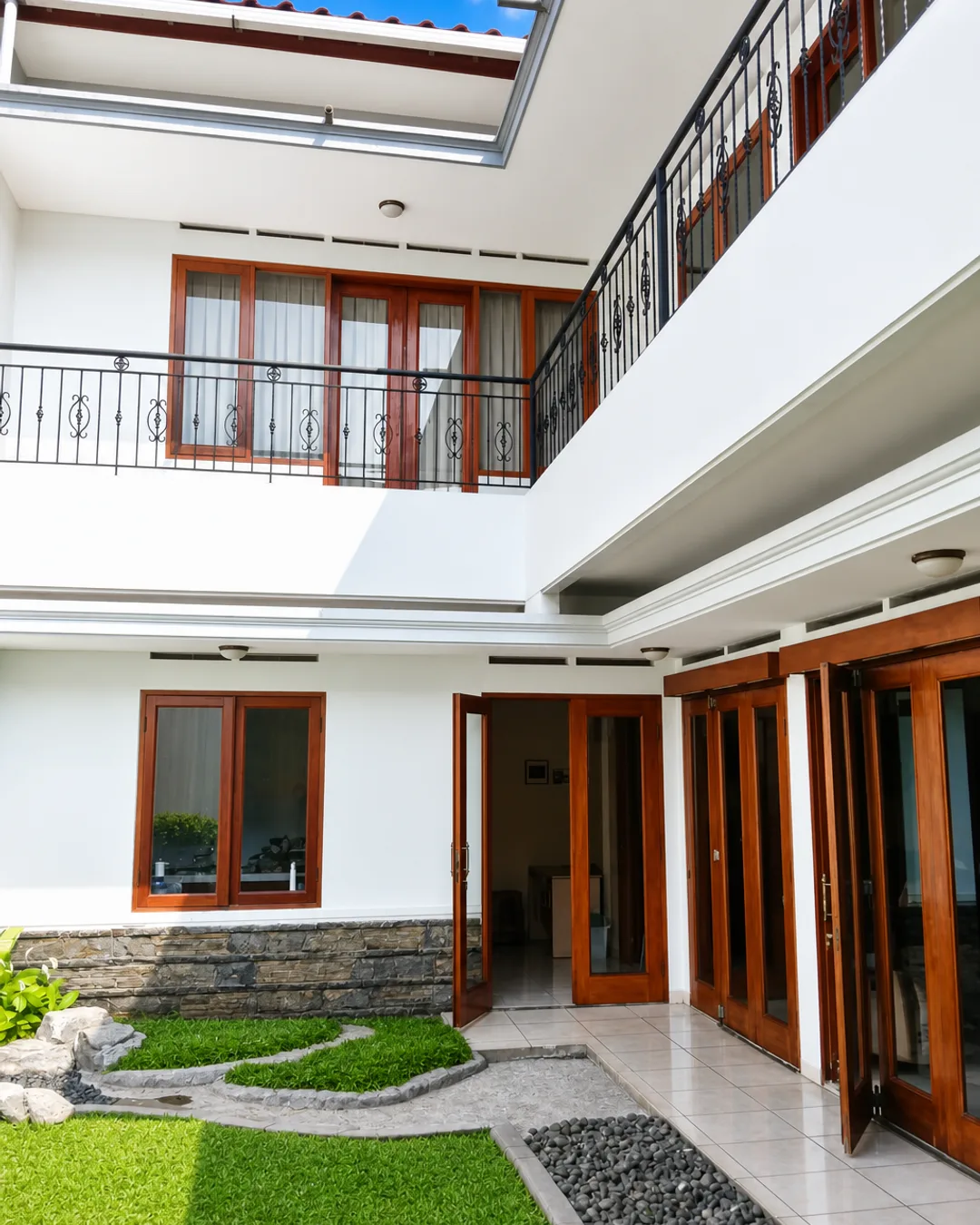 Foto 2 Rumah Dijual di Sukajadi di Sukajadi