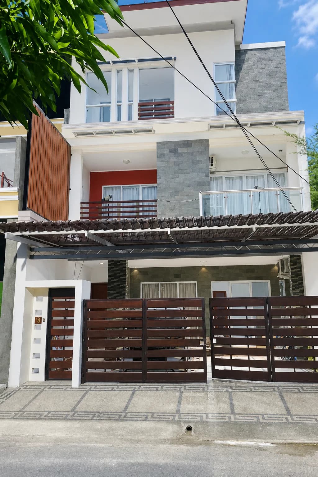 Foto utama Rumah Dijual di Tangerang di Kota Tangerang