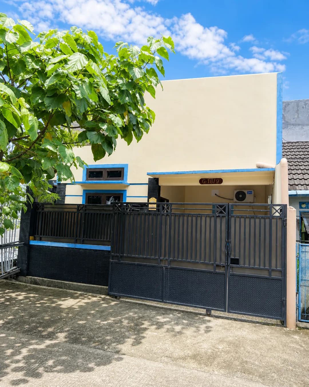 Foto utama Rumah Dijual di Cipondoh di Cipondoh
