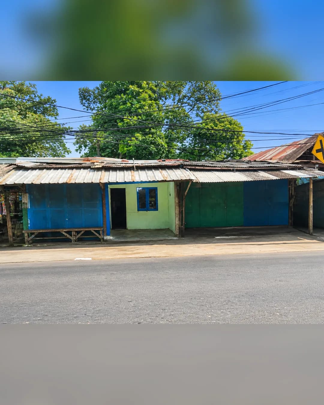 Foto 2 DIKONTRAKKAN TEMPAT USAHA di Setu